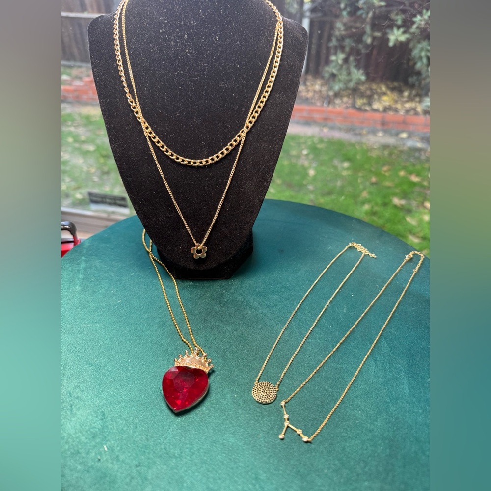 Bundle Gold Tone and Red Heart Pendant‎ Necklace Set
